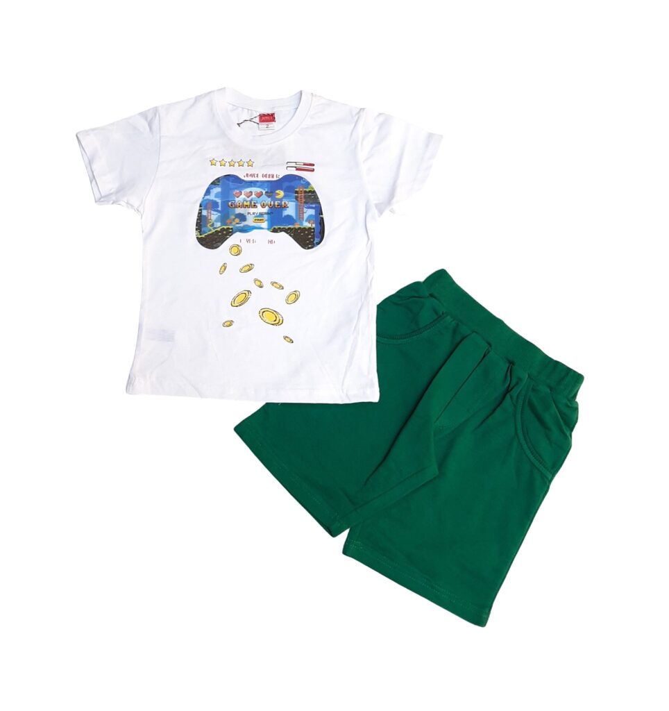 παιδικό σετ με άσπρη μπλούζα με βιντεοπαιχνίδι και πράσινη βερμούδα