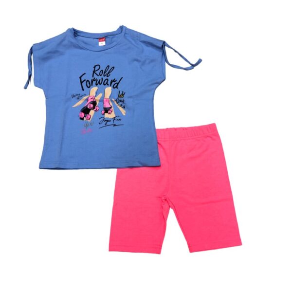 παιδικό σετ με γαλάζια μπλούζα με στάμπα με ρόλλερς που γράφει Roll Forward και φούξια κολάν