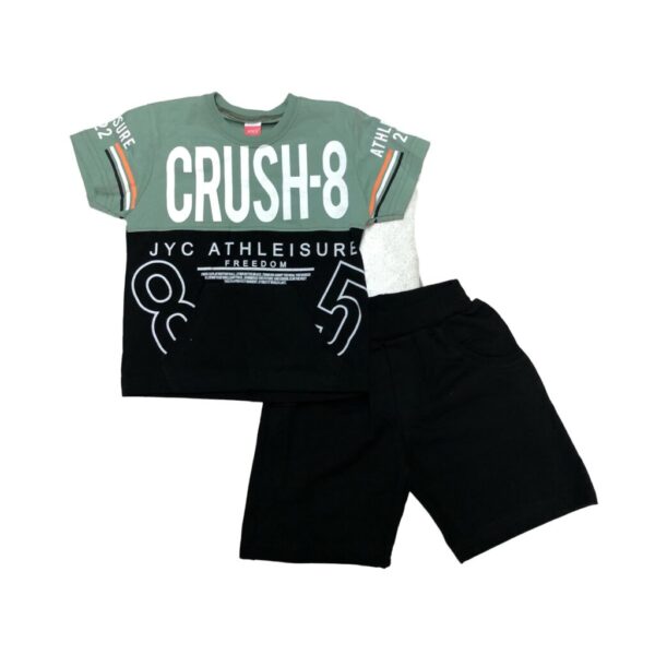 παιδικό σετ με πράσινη μαύρη μπλούζα που γράφει crush-8 και μαύρο παντελόνι σορτς