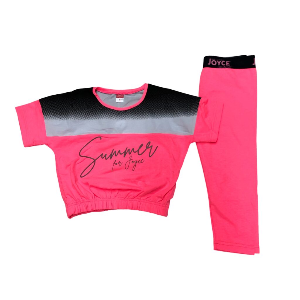παιδικό σετ με ροζ μπλούζα που γράφει summer και ροζ παντελόνι ποδηλατικό κολάν